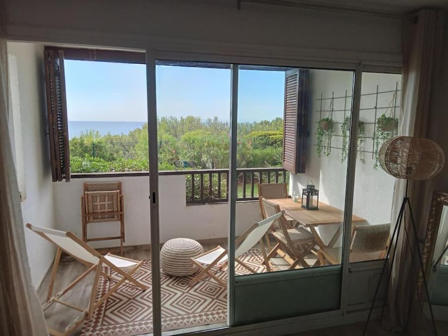 Superbe Appartement Piscine, Tennis, Vue Mer Et Decore Avec Gout Cassis Exterior foto